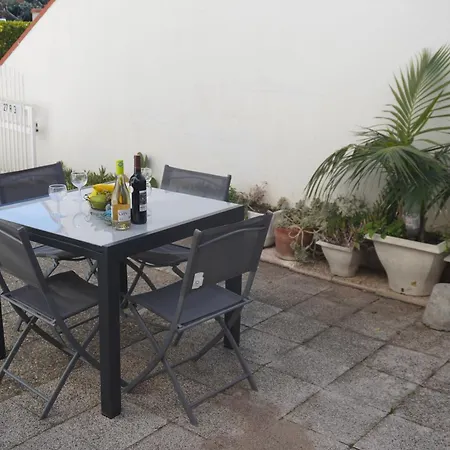 Chez Loulou Clim Terrasse Parking بيت للعطل *