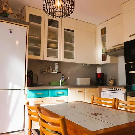 Feriehus La Chez Loulou Clim Terrasse Parking *